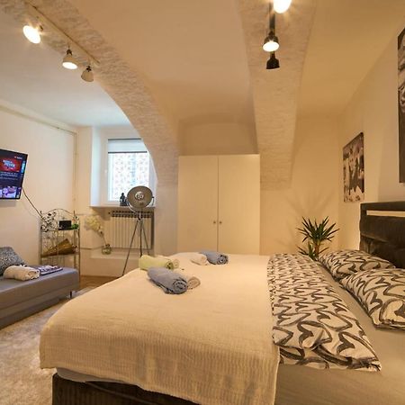 Downtown Secret Apartment Zagreb Dış mekan fotoğraf