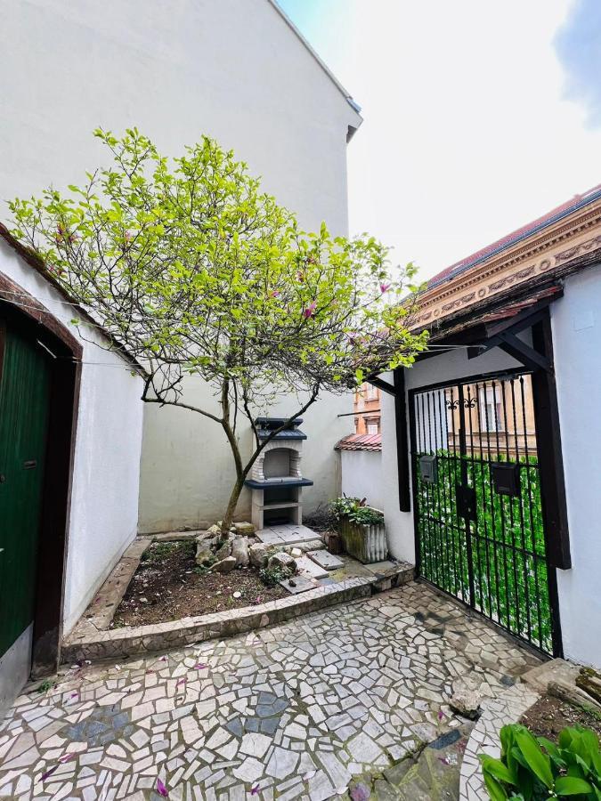 Downtown Secret Apartment Zagreb Dış mekan fotoğraf